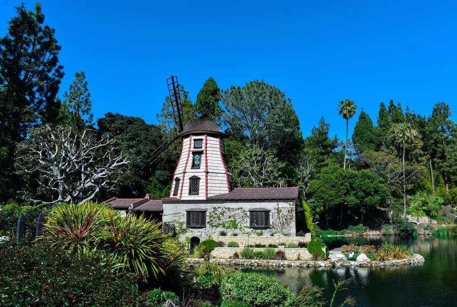 Devotee House Vibhuti in California