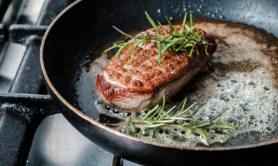 How to Cook Filet Mignon in a Pan