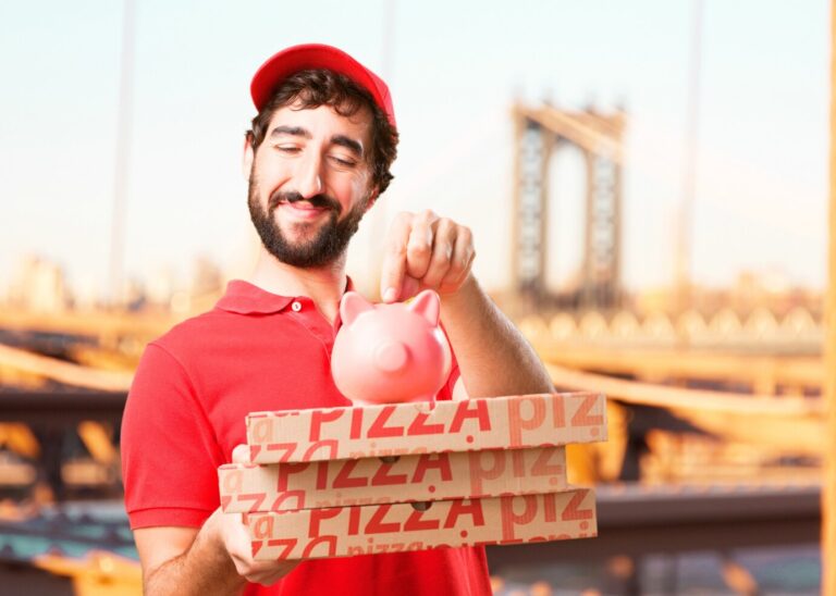 How Much Does a Mountain Mike’s Pizza Owner Make?