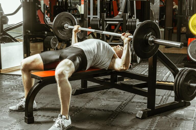 How Much Does a Bench Press Bar Weigh