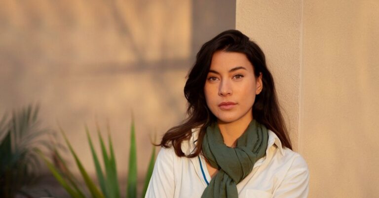 Adrianna Apostolic
